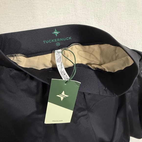 Tuckernuck Sport Skort XS Black Pleated Tennis Golf NWT - Picture 5 of 10